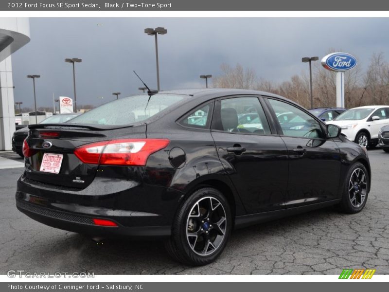 Black / Two-Tone Sport 2012 Ford Focus SE Sport Sedan