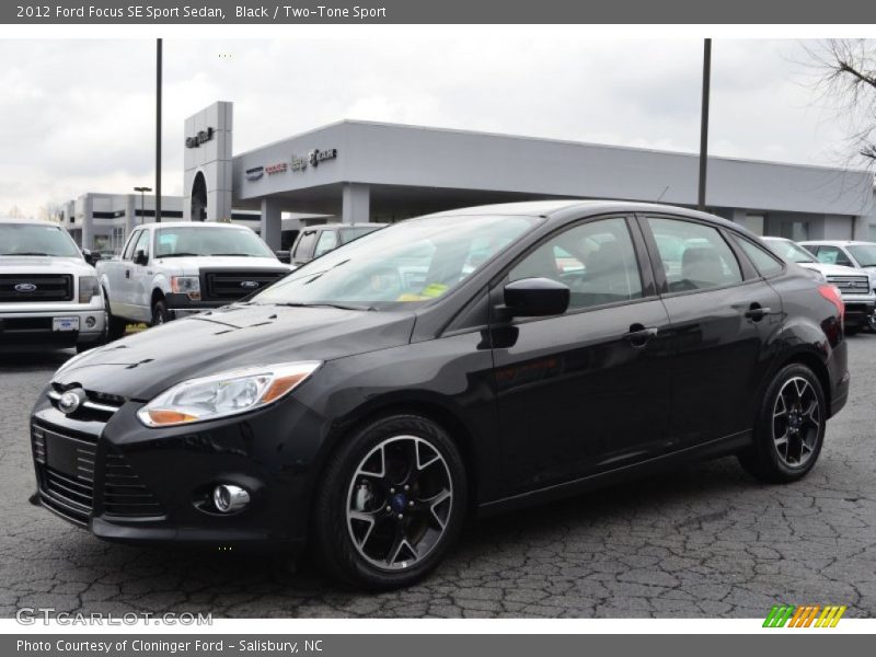 Black / Two-Tone Sport 2012 Ford Focus SE Sport Sedan