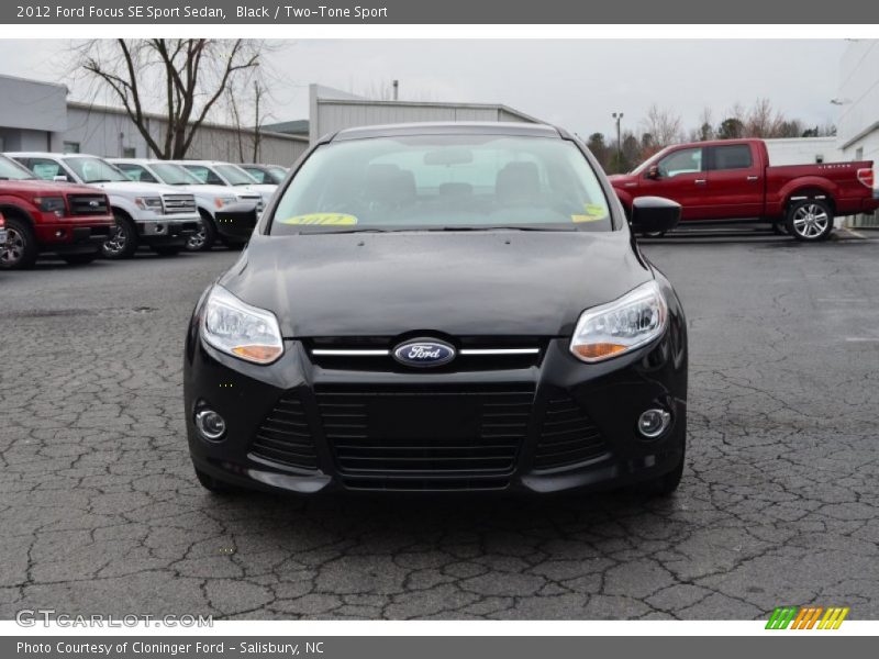 Black / Two-Tone Sport 2012 Ford Focus SE Sport Sedan