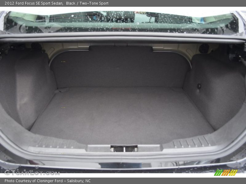 Black / Two-Tone Sport 2012 Ford Focus SE Sport Sedan