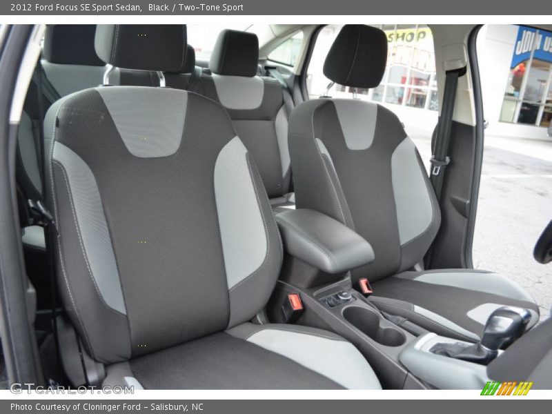 Black / Two-Tone Sport 2012 Ford Focus SE Sport Sedan