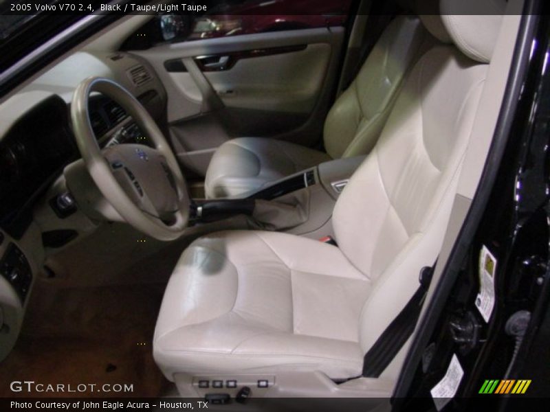 Black / Taupe/Light Taupe 2005 Volvo V70 2.4