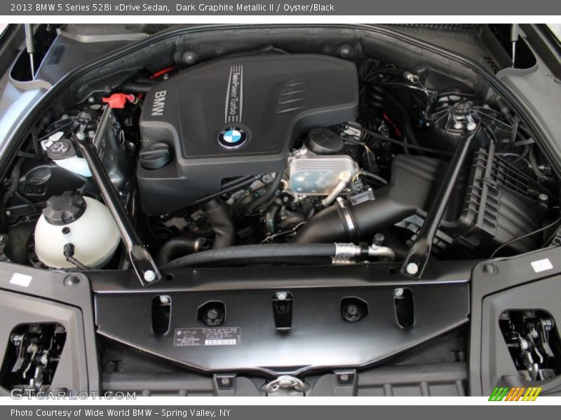 Dark Graphite Metallic II / Oyster/Black 2013 BMW 5 Series 528i xDrive Sedan