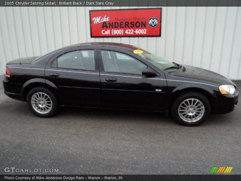 Brilliant Black / Dark Slate Gray 2005 Chrysler Sebring Sedan