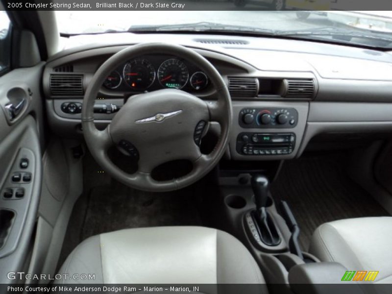 Brilliant Black / Dark Slate Gray 2005 Chrysler Sebring Sedan