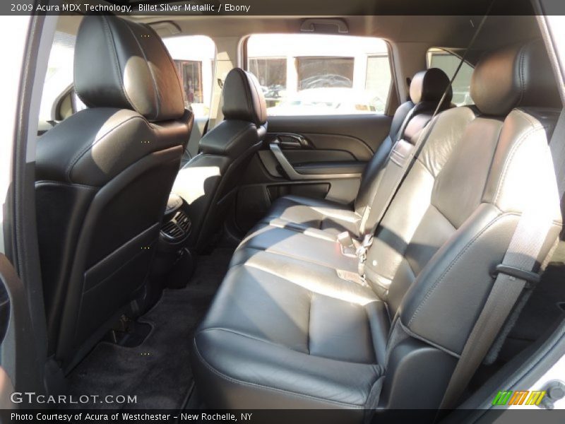 Rear Seat of 2009 MDX Technology