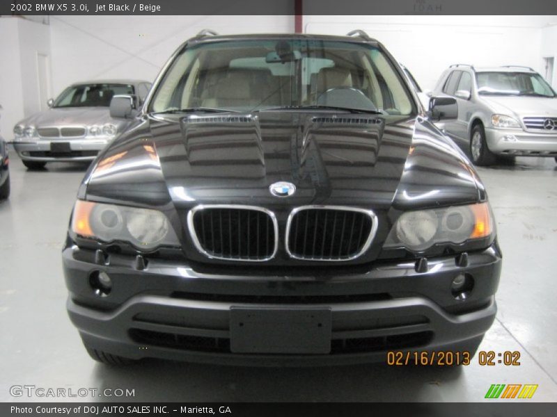 Jet Black / Beige 2002 BMW X5 3.0i
