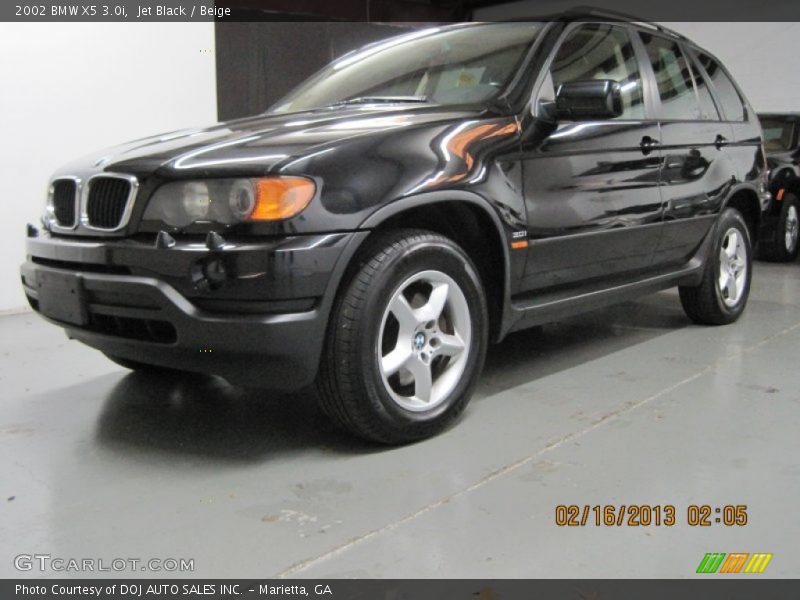 Jet Black / Beige 2002 BMW X5 3.0i