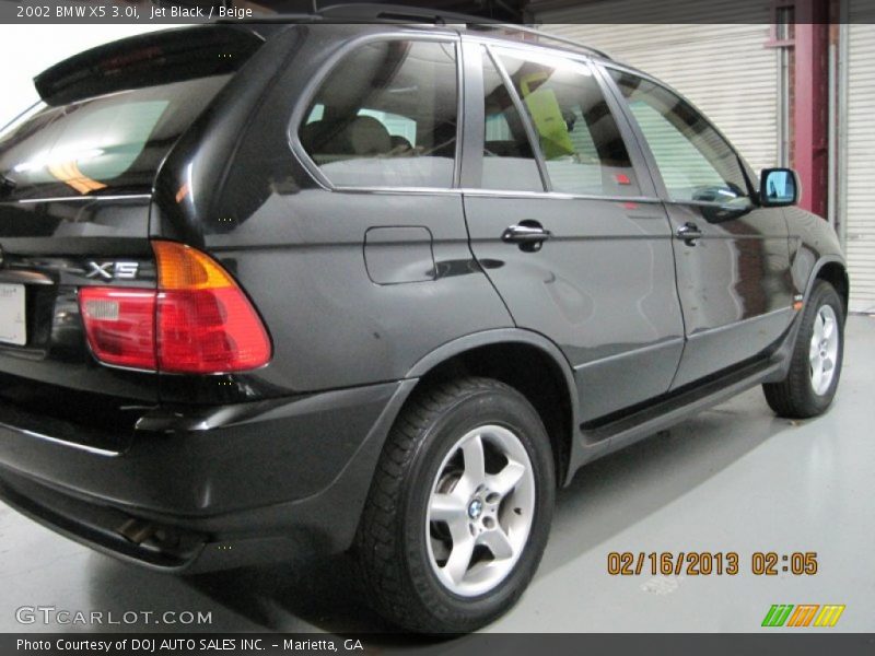 Jet Black / Beige 2002 BMW X5 3.0i