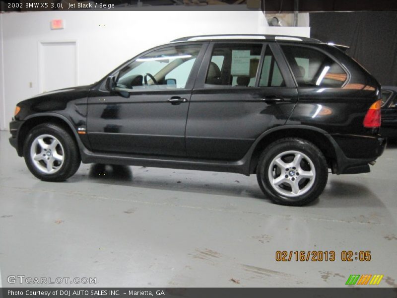 Jet Black / Beige 2002 BMW X5 3.0i