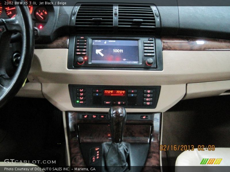 Jet Black / Beige 2002 BMW X5 3.0i