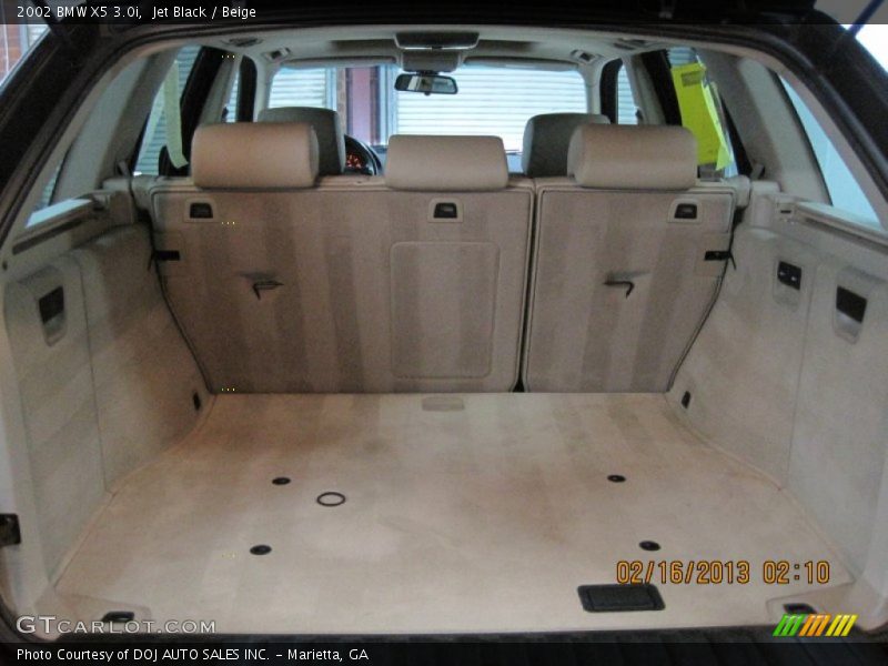 Jet Black / Beige 2002 BMW X5 3.0i