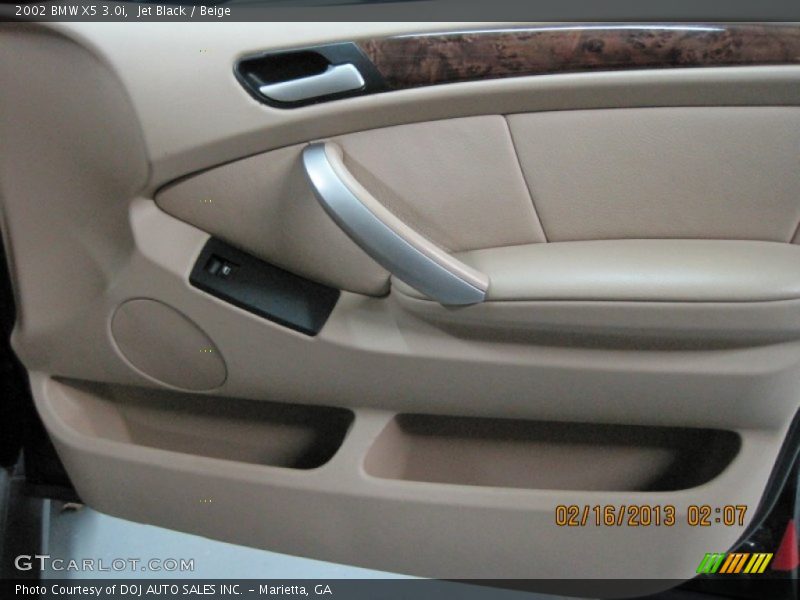 Jet Black / Beige 2002 BMW X5 3.0i