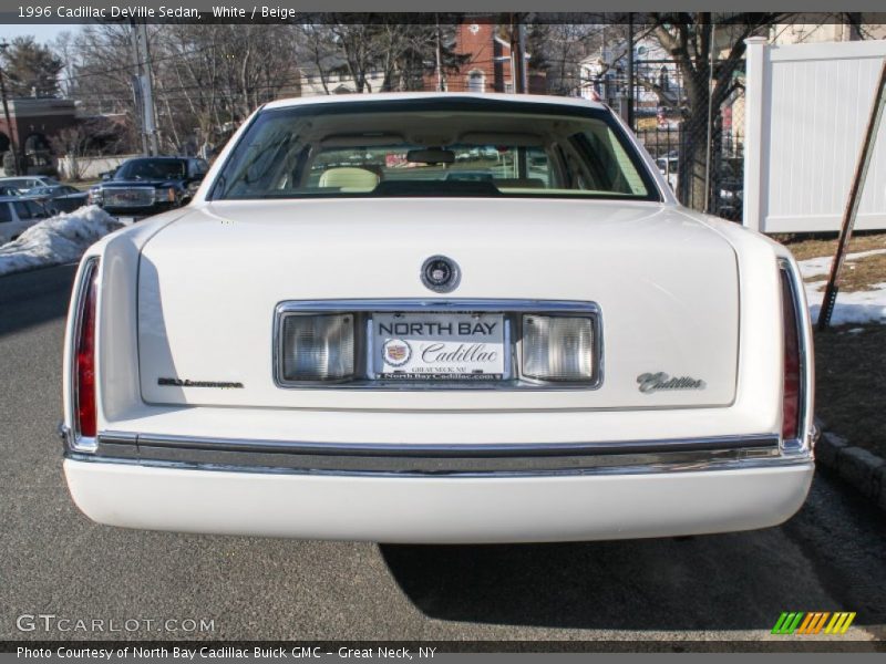 White / Beige 1996 Cadillac DeVille Sedan