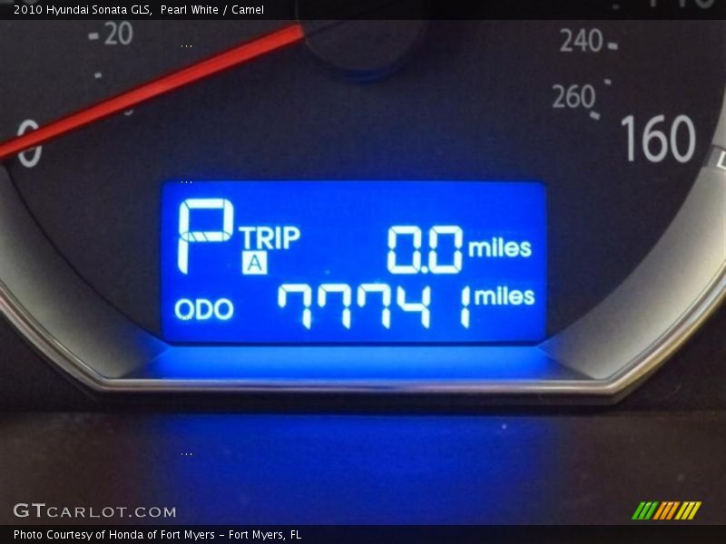 Pearl White / Camel 2010 Hyundai Sonata GLS