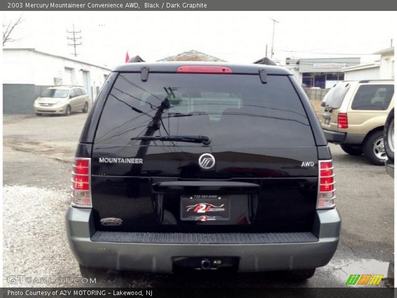 Black / Dark Graphite 2003 Mercury Mountaineer Convenience AWD