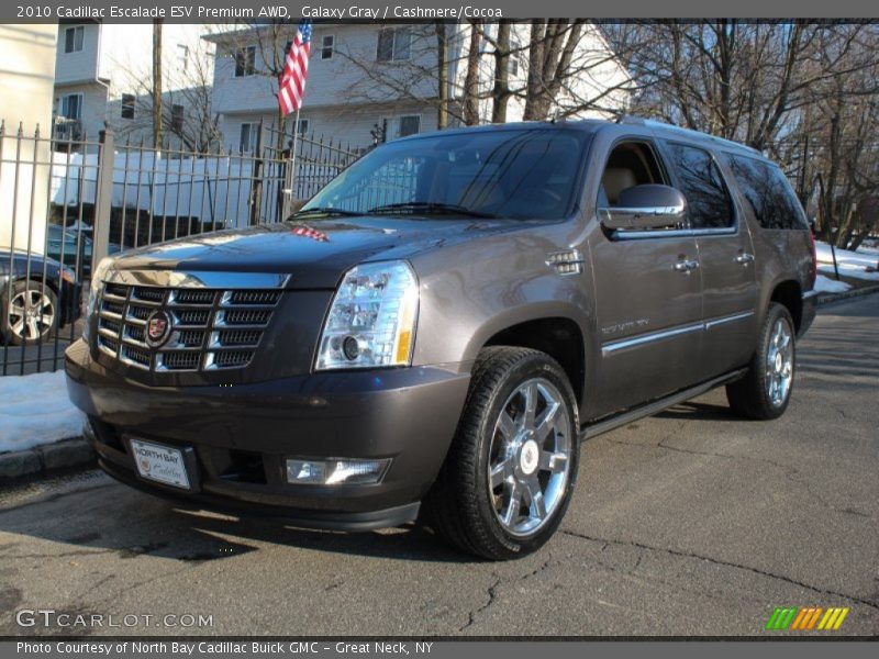 Front 3/4 View of 2010 Escalade ESV Premium AWD