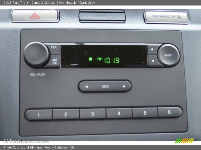 Silver Metallic / Dark Gray 2013 Ford Transit Connect XL Van