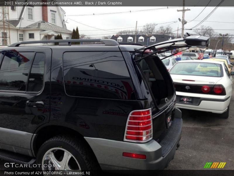 Black / Dark Graphite 2003 Mercury Mountaineer Convenience AWD