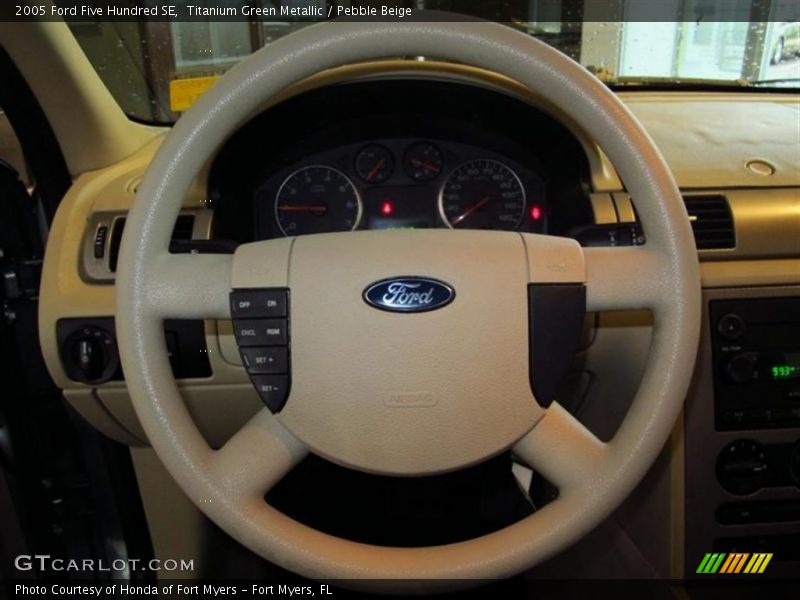  2005 Five Hundred SE Steering Wheel