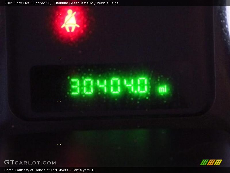 Titanium Green Metallic / Pebble Beige 2005 Ford Five Hundred SE