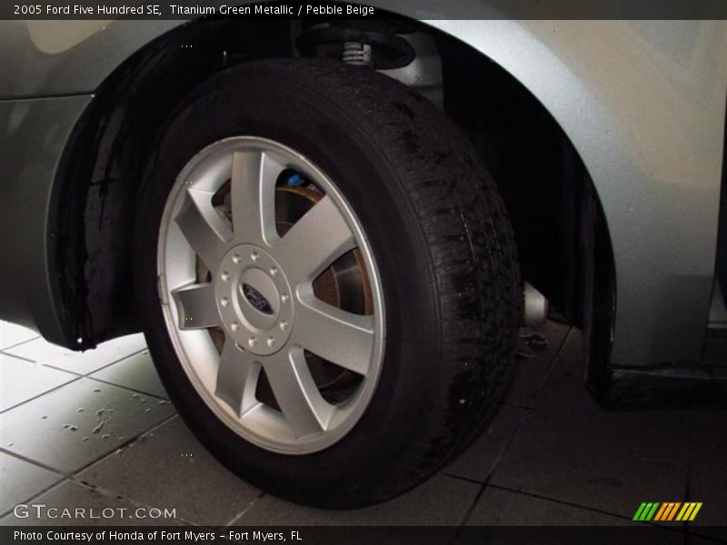 Titanium Green Metallic / Pebble Beige 2005 Ford Five Hundred SE