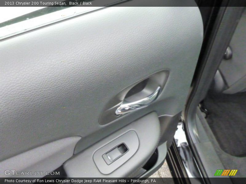 Black / Black 2013 Chrysler 200 Touring Sedan