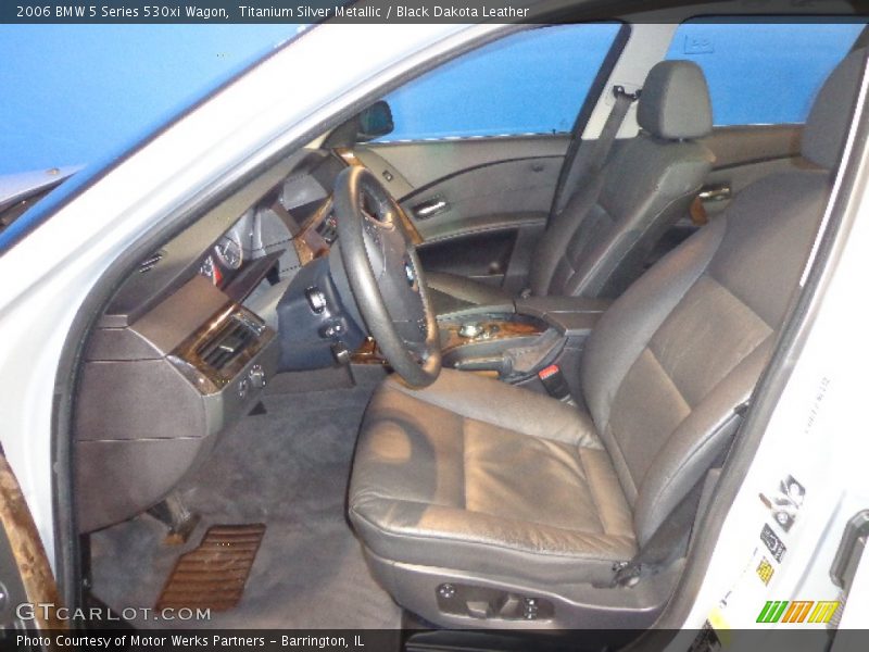  2006 5 Series 530xi Wagon Black Dakota Leather Interior