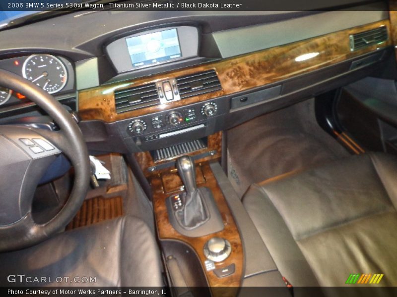 Titanium Silver Metallic / Black Dakota Leather 2006 BMW 5 Series 530xi Wagon