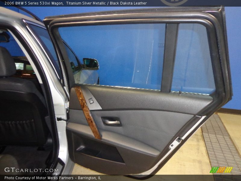 Titanium Silver Metallic / Black Dakota Leather 2006 BMW 5 Series 530xi Wagon