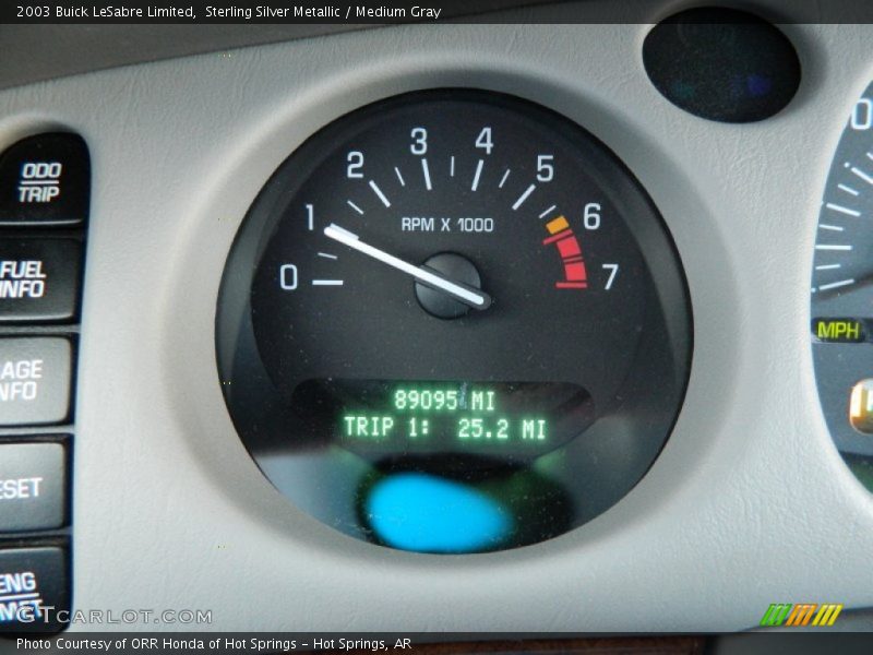 Sterling Silver Metallic / Medium Gray 2003 Buick LeSabre Limited