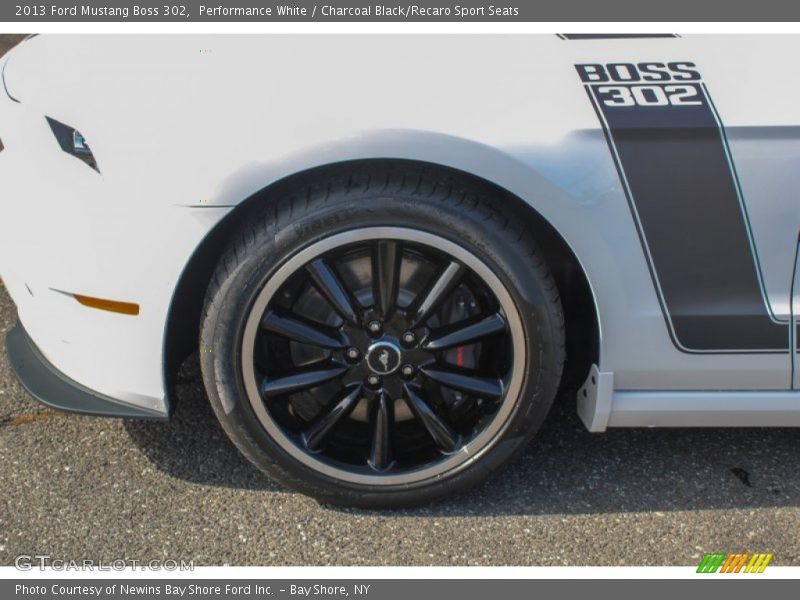  2013 Mustang Boss 302 Wheel