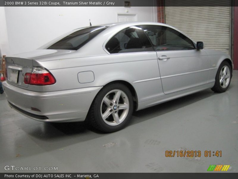 Titanium Silver Metallic / Grey 2000 BMW 3 Series 328i Coupe