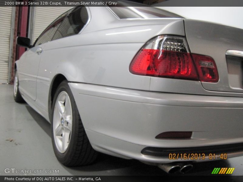 Titanium Silver Metallic / Grey 2000 BMW 3 Series 328i Coupe