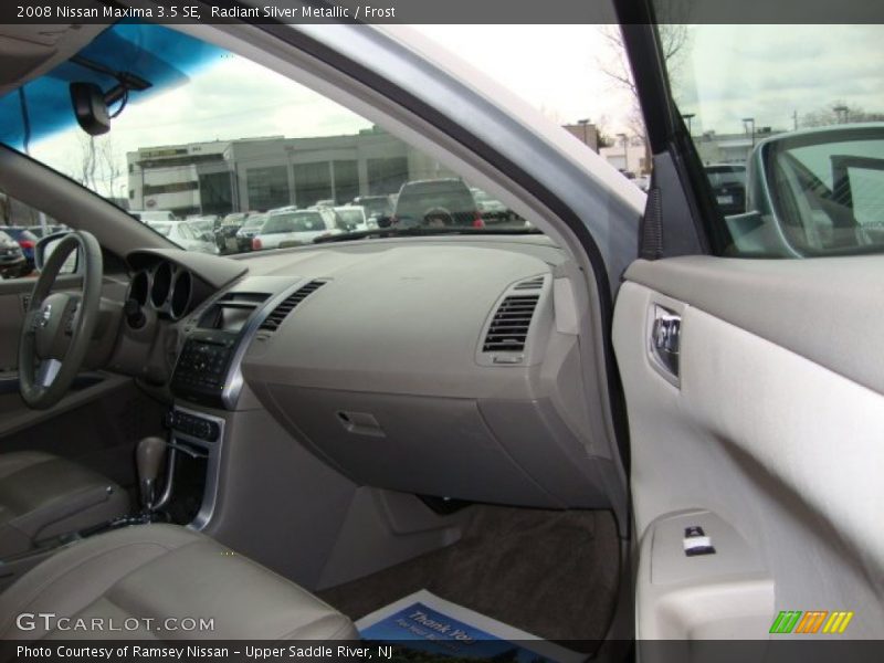 Radiant Silver Metallic / Frost 2008 Nissan Maxima 3.5 SE