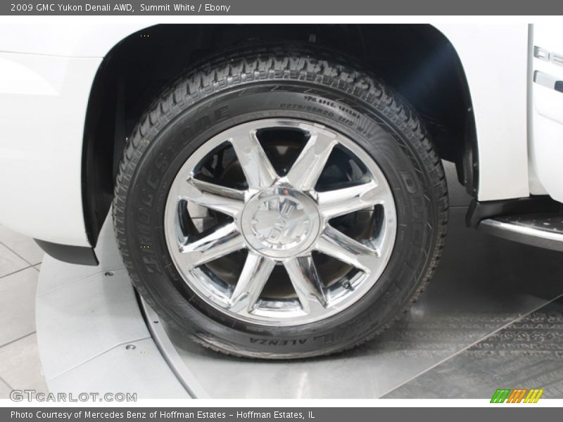 Summit White / Ebony 2009 GMC Yukon Denali AWD