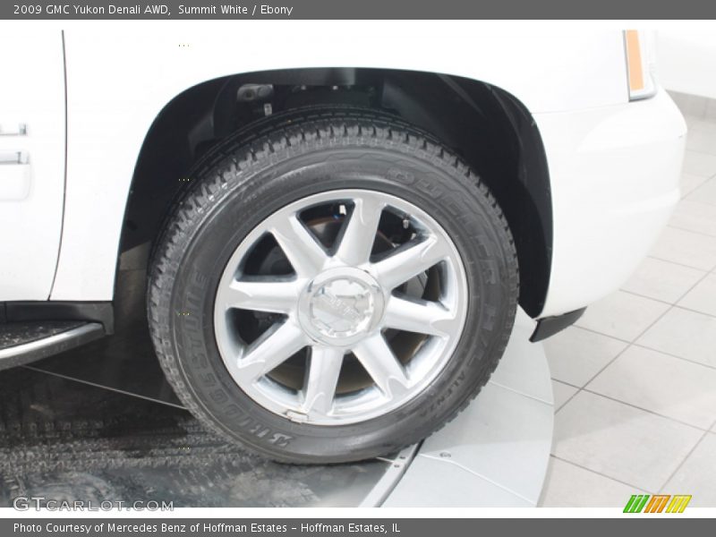 Summit White / Ebony 2009 GMC Yukon Denali AWD