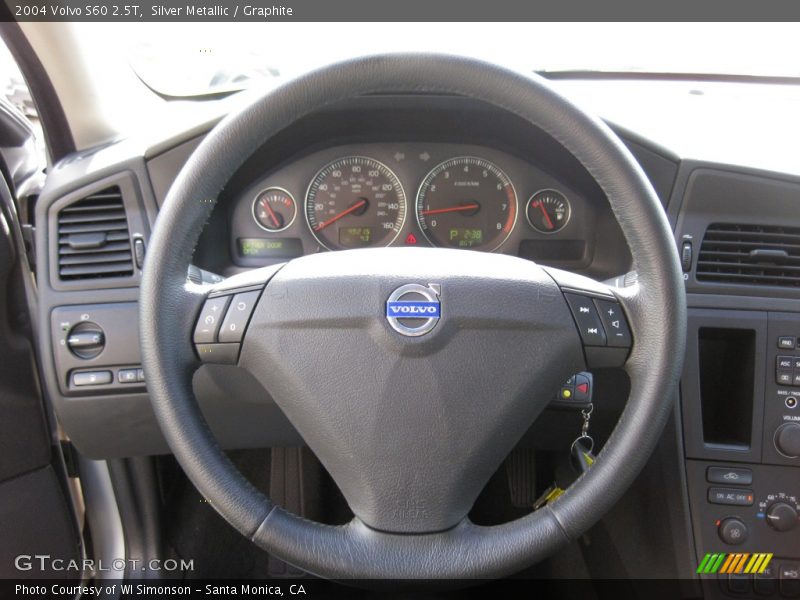  2004 S60 2.5T Steering Wheel