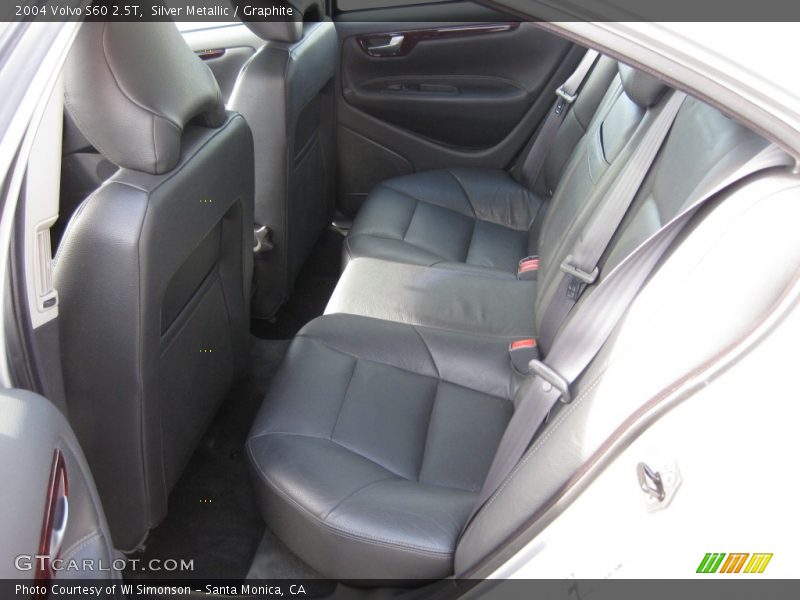 Rear Seat of 2004 S60 2.5T