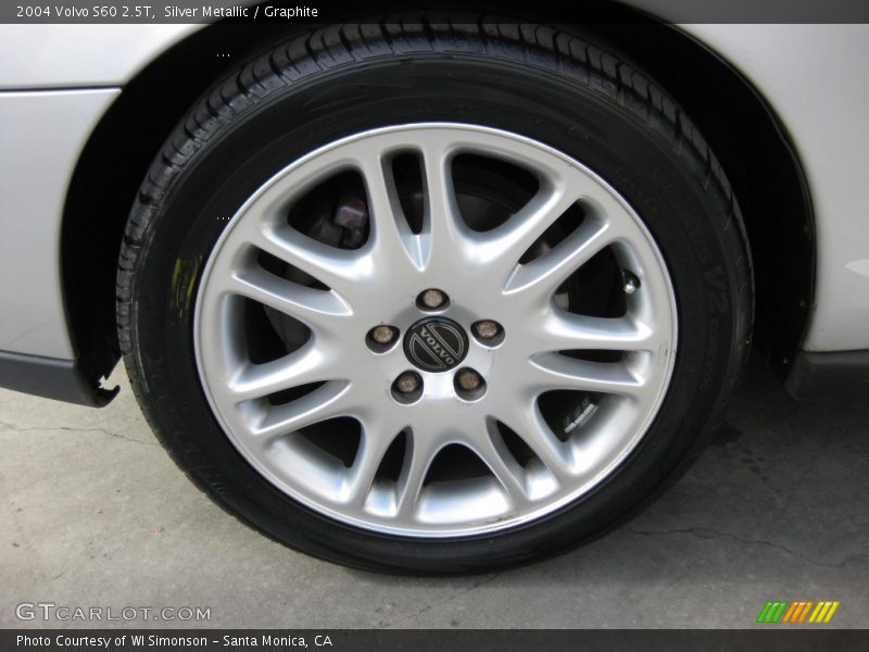  2004 S60 2.5T Wheel