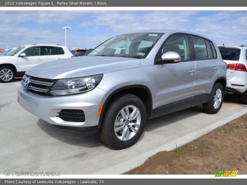 Reflex Silver Metallic / Black 2013 Volkswagen Tiguan S