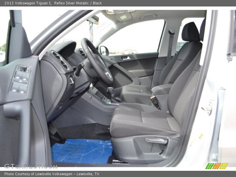 Reflex Silver Metallic / Black 2013 Volkswagen Tiguan S