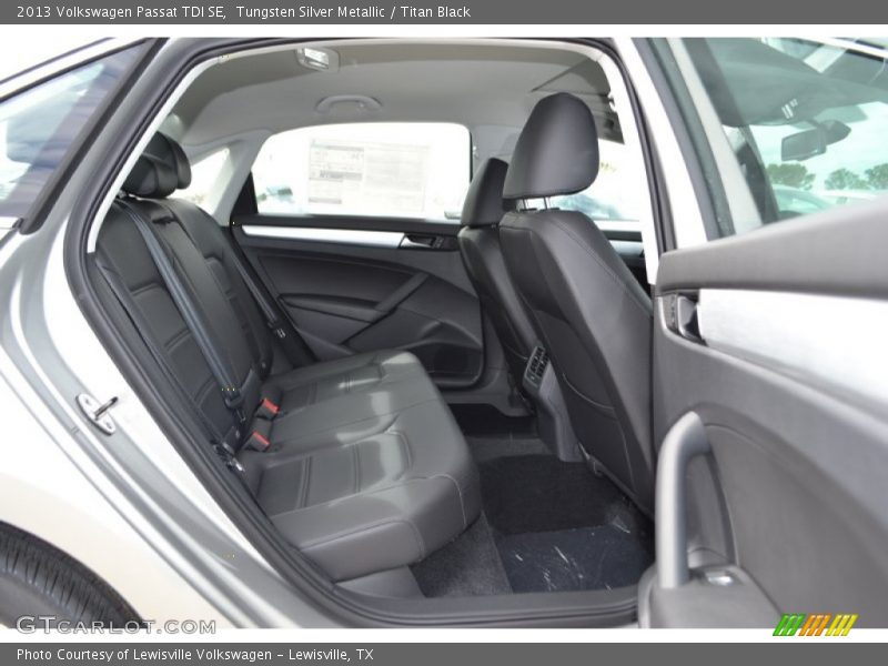 Tungsten Silver Metallic / Titan Black 2013 Volkswagen Passat TDI SE