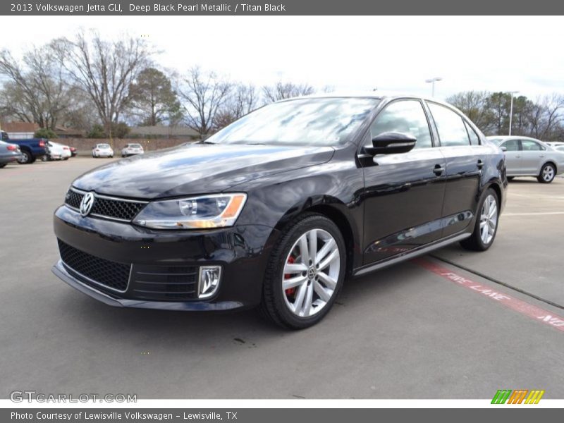 Front 3/4 View of 2013 Jetta GLI