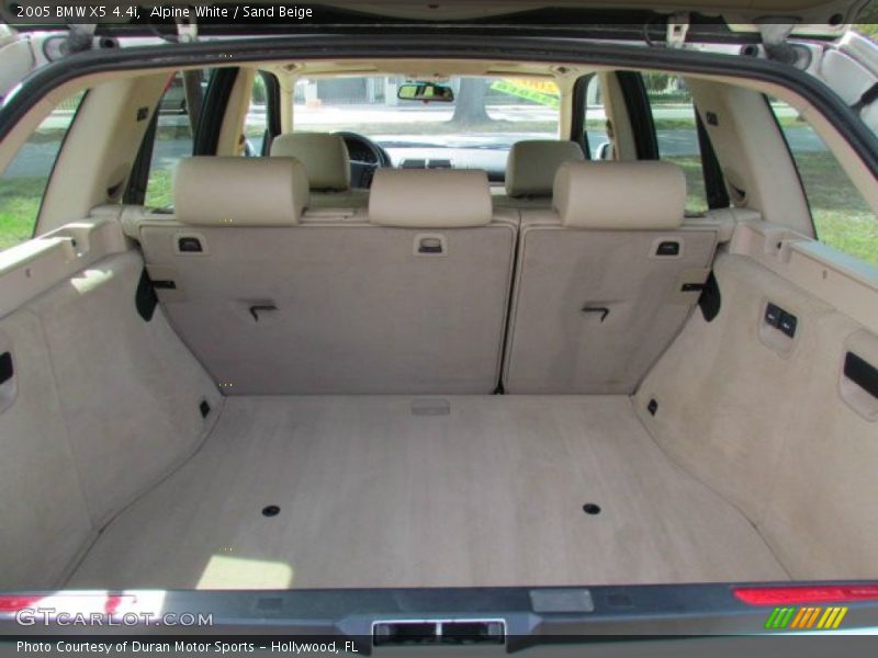  2005 X5 4.4i Trunk