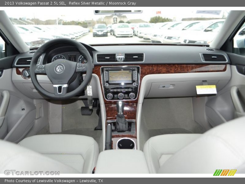 Dashboard of 2013 Passat 2.5L SEL