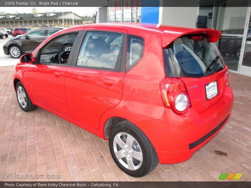 Bright Red / Charcoal 2009 Pontiac G3