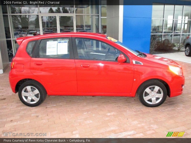 Bright Red / Charcoal 2009 Pontiac G3