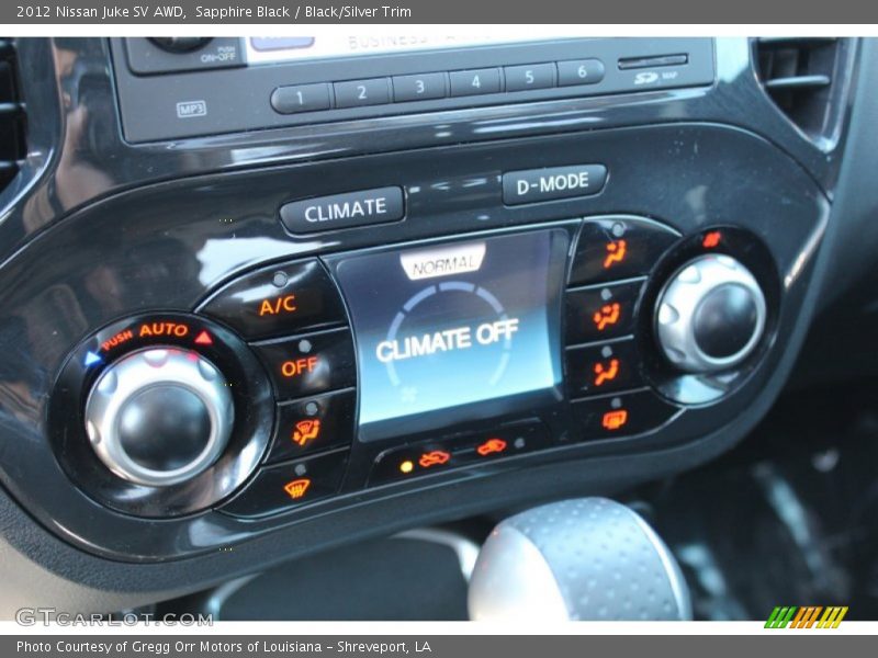 Sapphire Black / Black/Silver Trim 2012 Nissan Juke SV AWD