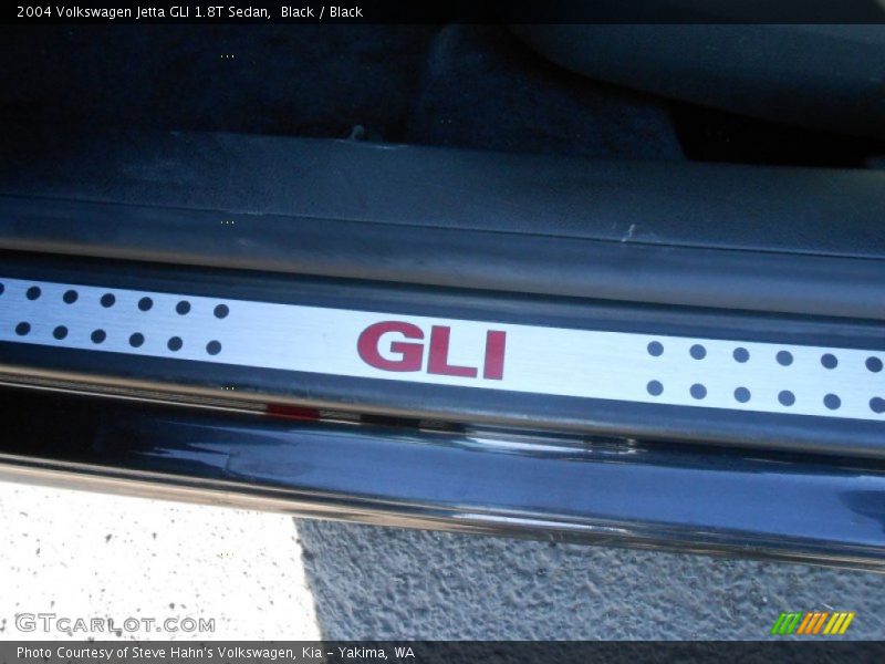 Black / Black 2004 Volkswagen Jetta GLI 1.8T Sedan